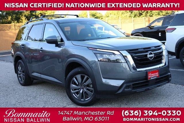 Certified 2025 Nissan Pathfinder SV w/ SV Premium Package FWD image 1