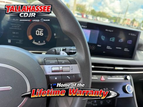 Used 2024 Hyundai Sonata SEL FWD image 16