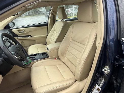 Used 2015 Toyota Camry XLE FWD image 14