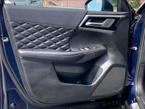 Used 2024 Mitsubishi Outlander SEL image 21