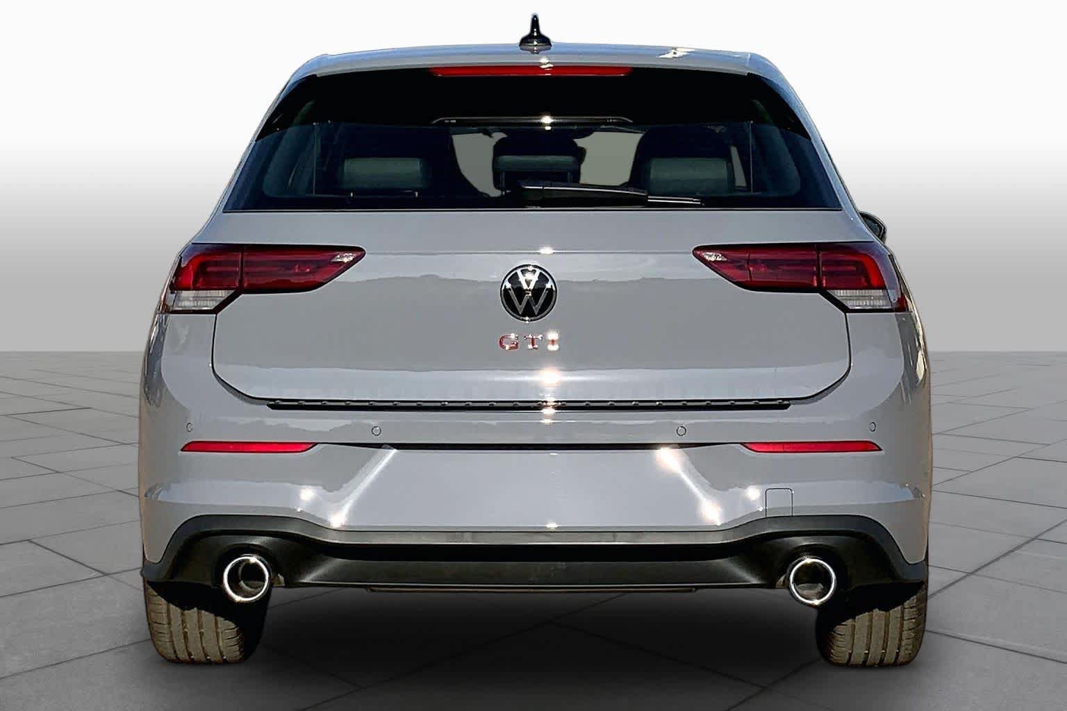 New 2026 Volkswagen GTI SE FWD image 4