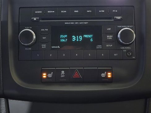 Used 2012 Dodge Avenger SXT w/ Cold Weather Group image 18