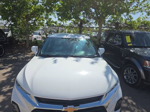 Used 2020 Chevrolet Blazer LT image 11