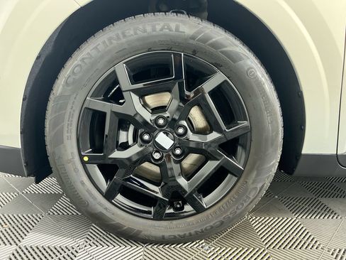 New 2026 Kia Carnival SX w/ SX Dark Edition Package FWD image 13