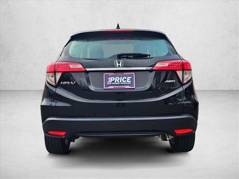 Used 2021 Honda HR-V LX image 4