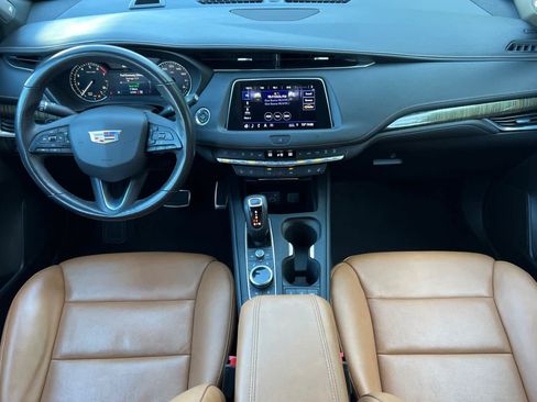 Used 2019 Cadillac XT4 Sport AWD/4WD image 13