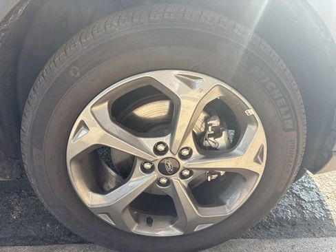 Used 2025 Ford Escape ST-Line Select AWD/4WD image 29