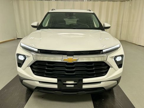 New 2026 Chevrolet TrailBlazer LT w/ LT Cold Weather Package AWD/4WD image 3