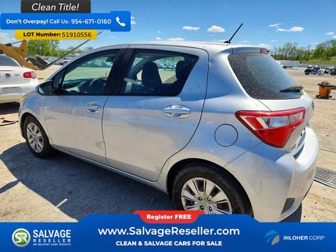 Used 2018 Toyota Yaris LE FWD image 3
