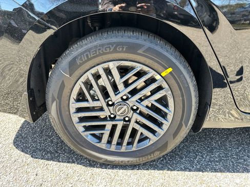 New 2026 Nissan Sentra SV w/ SV Convenience Package image 15