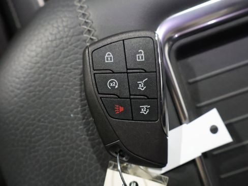 Used 2024 GMC Yukon Denali w/ Denali Reserve Package AWD/4WD image 29