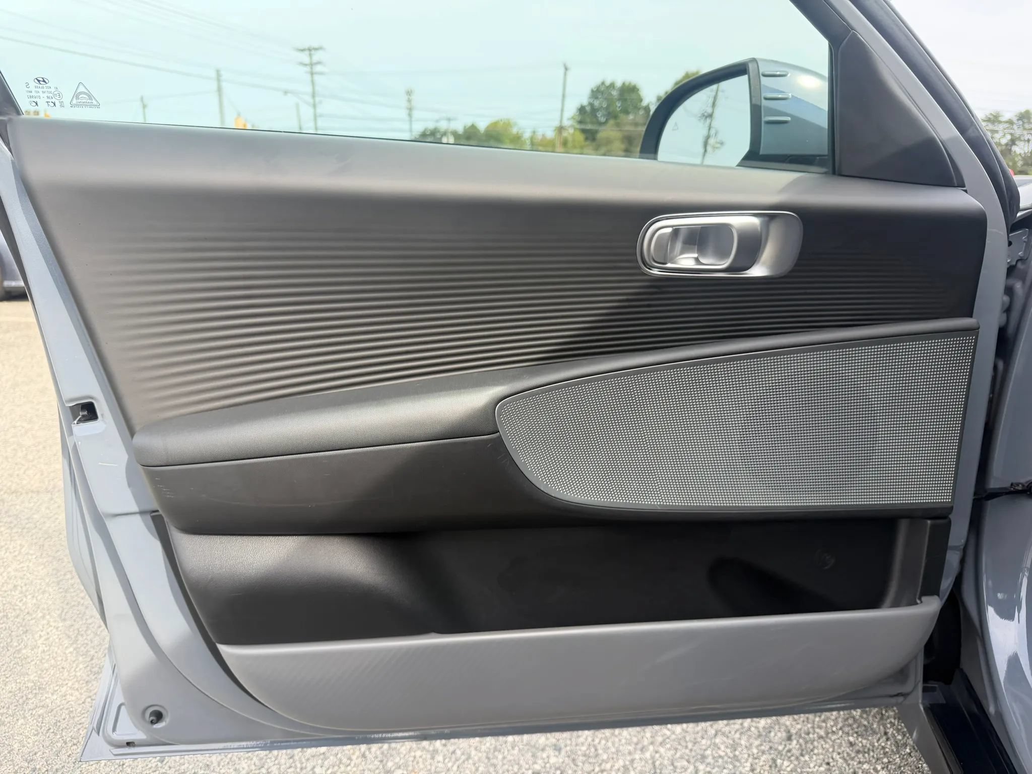 Used 2023 Hyundai Ioniq 6 SEL AWD/4WD image 8