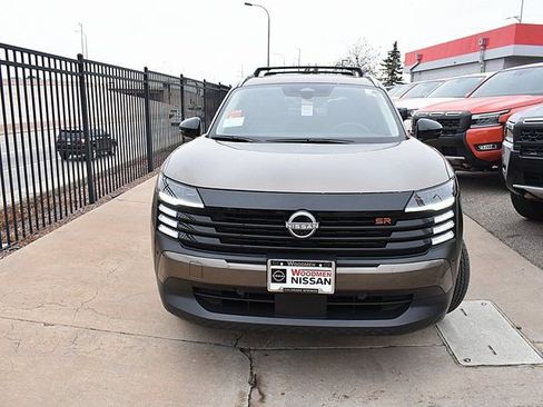 New 2026 Nissan Kicks SR w/ SR Premium Package image 2