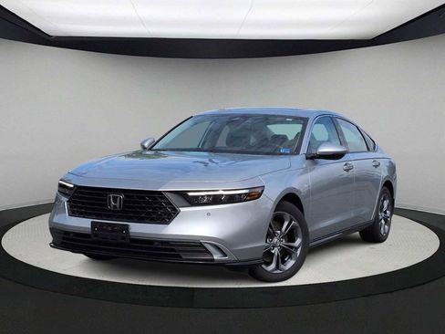 Used 2025 Honda Accord EX-L image 1