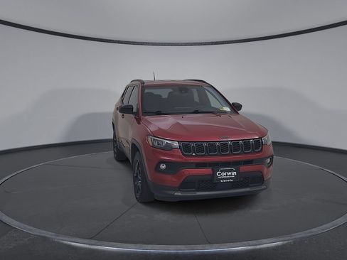 Certified 2025 Jeep Compass Latitude w/ Altitude Special Edition AWD/4WD image 5