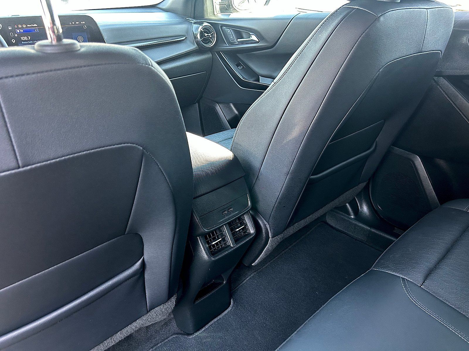 Used 2025 Chevrolet Equinox LT w/ Convenience Package II FWD image 21
