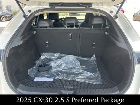 New 2025 MAZDA CX-30 AWD 2.5 S w/ Preferred Package image 23