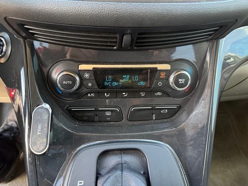 Used 2014 Ford Escape Titanium AWD/4WD image 12
