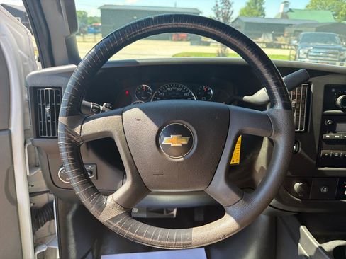 Used 2017 Chevrolet Express 2500 w/ Cold Climate Package RWD image 10