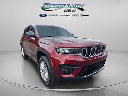 New 2025 Jeep Grand Cherokee Laredo