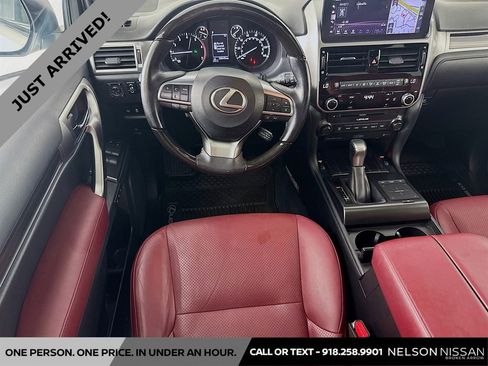 Used 2022 Lexus GX 460 Luxury w/ Sport Design Package image 23