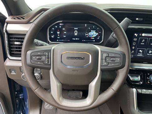 New 2026 GMC Sierra 2500 Denali w/ Denali Reserve Package image 14