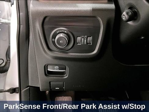 Used 2021 Jeep Grand Cherokee L Limited w/ Luxury Tech Group II AWD/4WD image 48