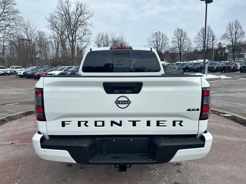 New 2026 Nissan Frontier SV image 2