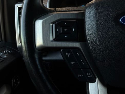 Used 2019 Ford F150 Platinum w/ Equipment Group 701A Luxury AWD/4WD image 57