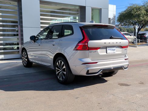 Used 2025 Volvo XC60 B5 Plus image 7