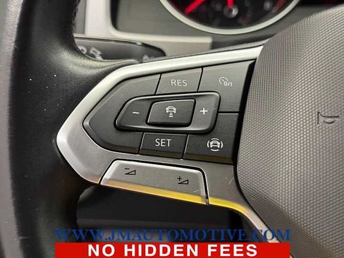 Used 2020 Volkswagen Atlas Cross Sport SE w/ Panoramic Sunroof Package AWD/4WD image 42