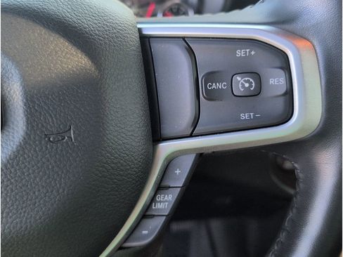 Used 2023 RAM 1500 Big Horn image 27