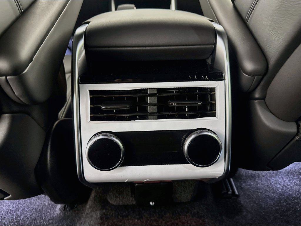 New 2026 Land Rover Range Rover SE AWD/4WD image 26