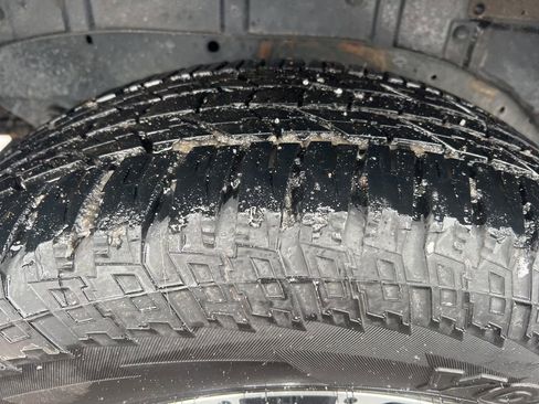 Certified 2021 Nissan Titan SV w/ SV Convenience Package image 40