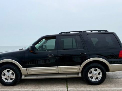 Used 2005 Ford Expedition Eddie Bauer RWD image 8