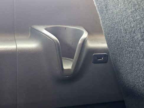 Used 2023 Ford Transit 350 XLT image 23