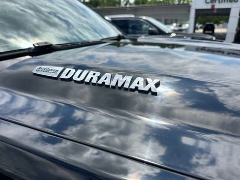 Used 2016 Chevrolet Silverado 2500 High Country w/ Duramax Plus Package AWD/4WD image 4