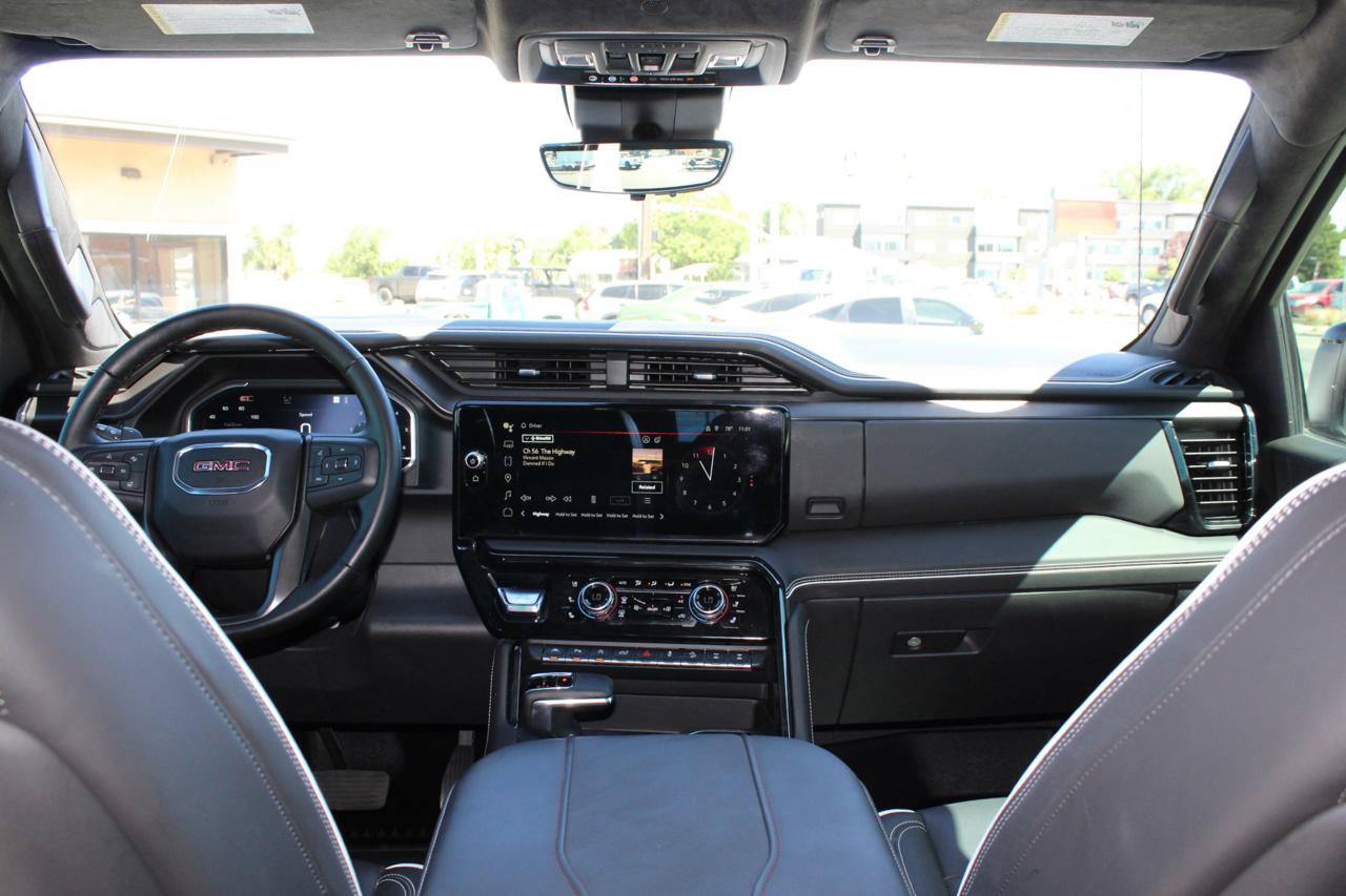 Used 2024 GMC Sierra 1500 AT4X AWD/4WD image 22