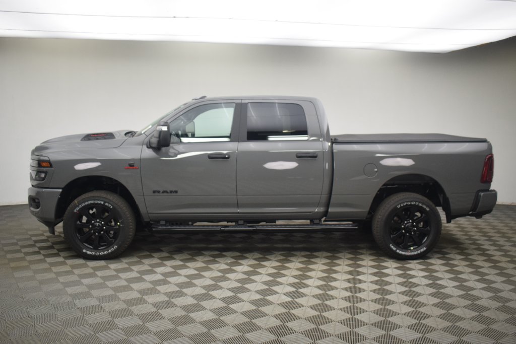 New 2027 RAM 3500 Big Horn AWD/4WD image 15