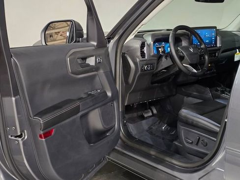 New 2025 Ford Bronco Sport Outer Banks w/ Outer Banks Tech Package+ AWD/4WD image 14