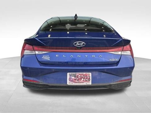 Used 2023 Hyundai Elantra Limited w/ Cargo Package image 6