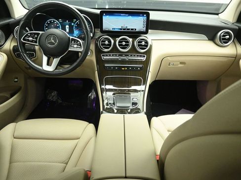 Used 2020 Mercedes-Benz GLC 300 4MATIC image 22