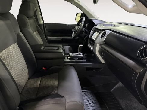 Used 2016 Toyota Tundra SR5 w/ SR5 Upgrade Package RWD image 22