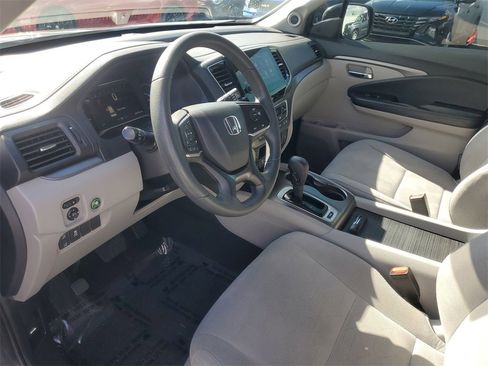 Used 2019 Honda Pilot EX image 16