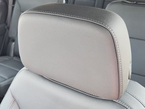 Used 2026 Chevrolet Tahoe LT w/ Comfort Package RWD image 15