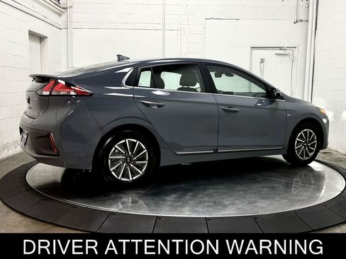 Used 2020 Hyundai Ioniq Limited FWD image 8