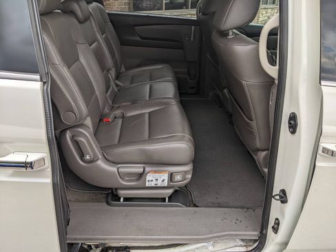 Used 2013 Honda Odyssey Touring image 14