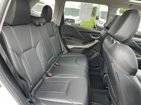 Used 2024 Subaru Forester Limited AWD/4WD image 30