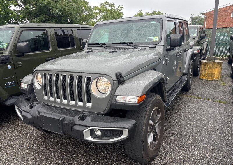 Used 2023 Jeep Wrangler Unlimited Sahara w/ Safety Group AWD/4WD image 2