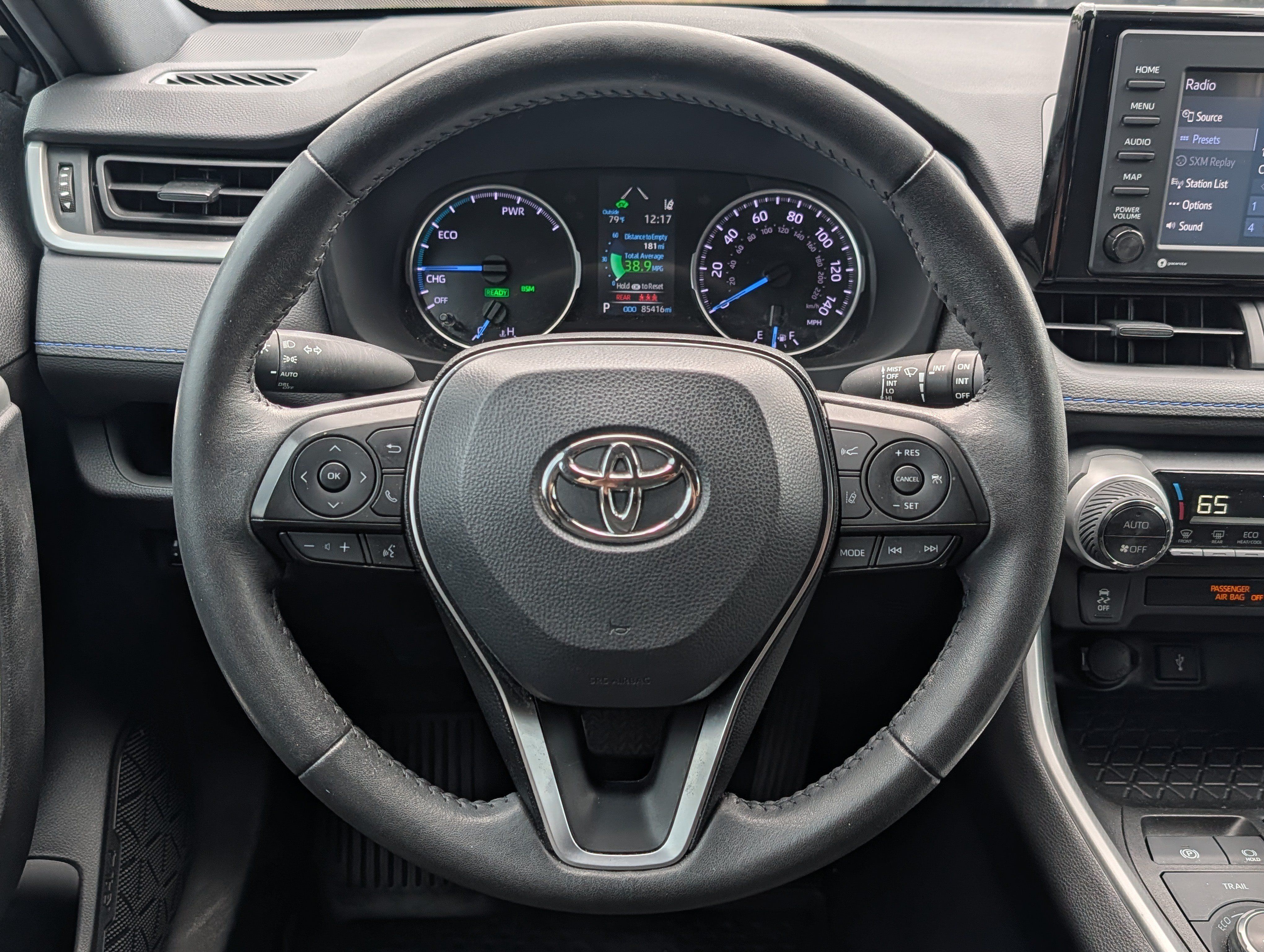 Used 2022 Toyota RAV4 SE AWD/4WD image 19